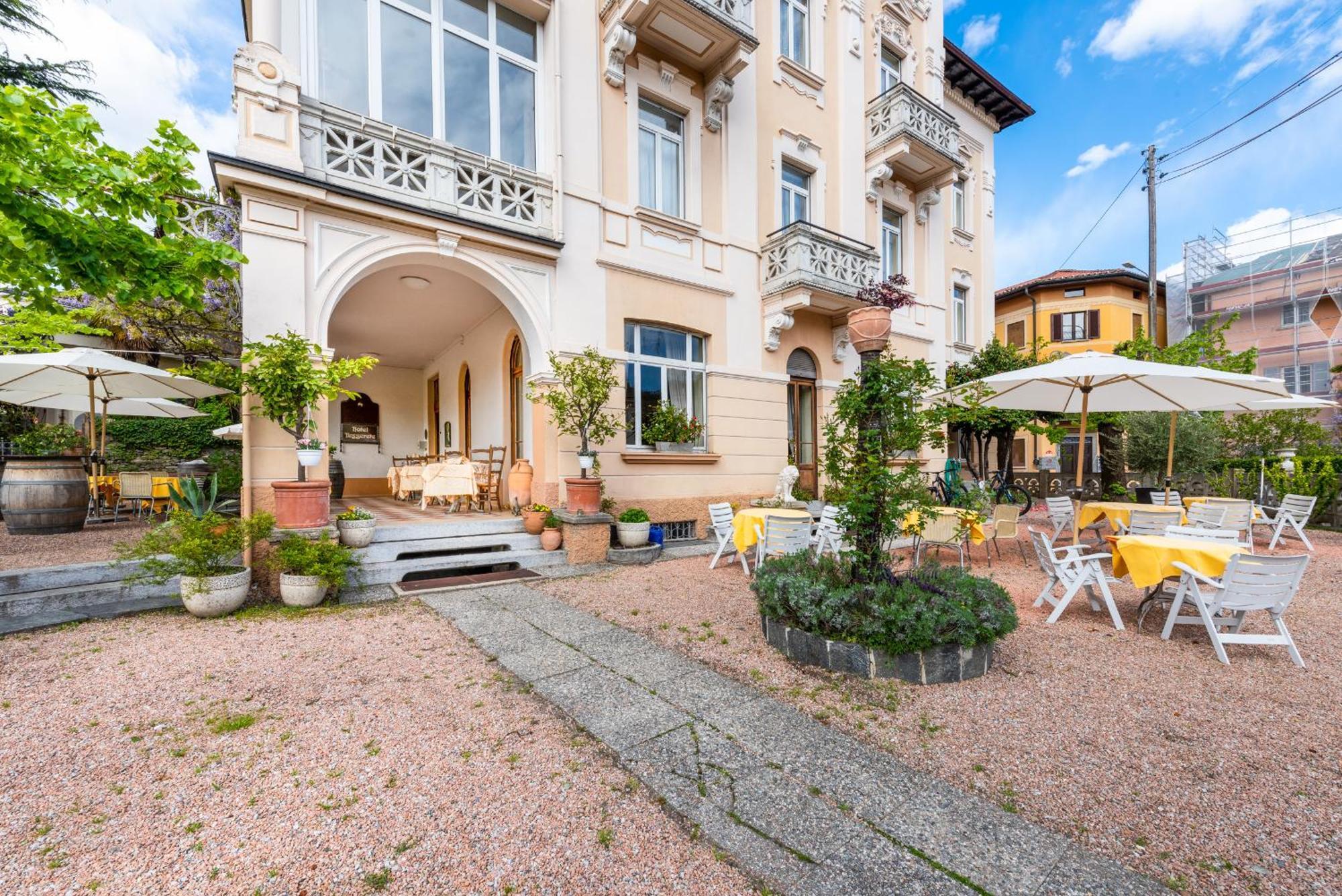 Albergo Hotel Tesserete Экстерьер фото